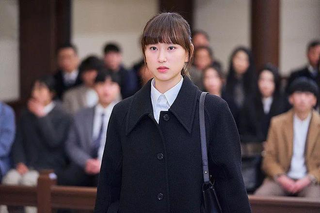 无法落户上海法院：公司赔偿5万元OG视讯实习公司误缴社保致应届生(图3)